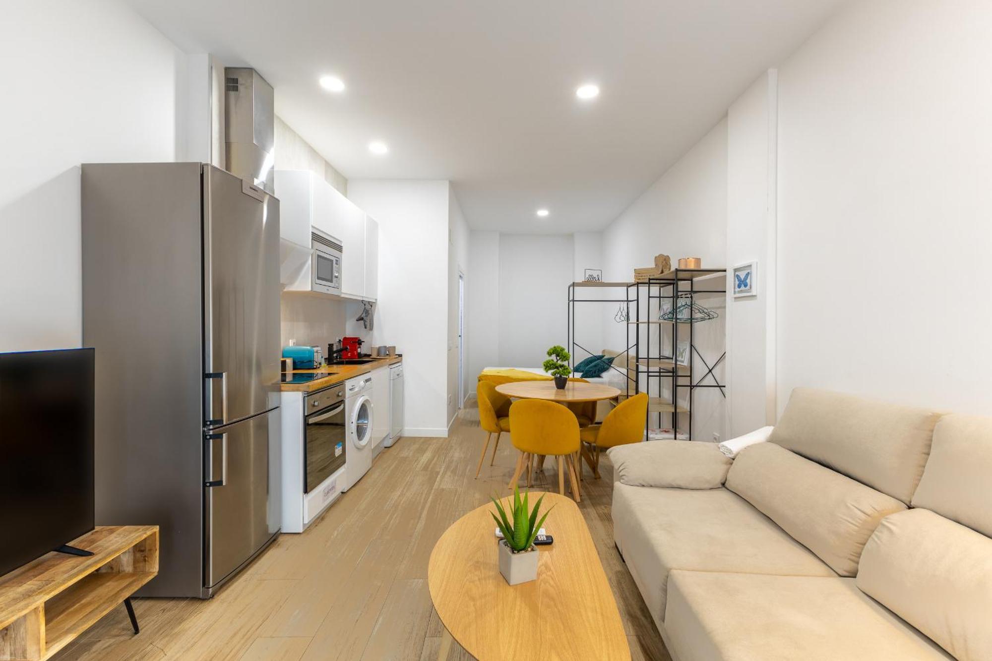 Atocha Apartment Мадрид Экстерьер фото