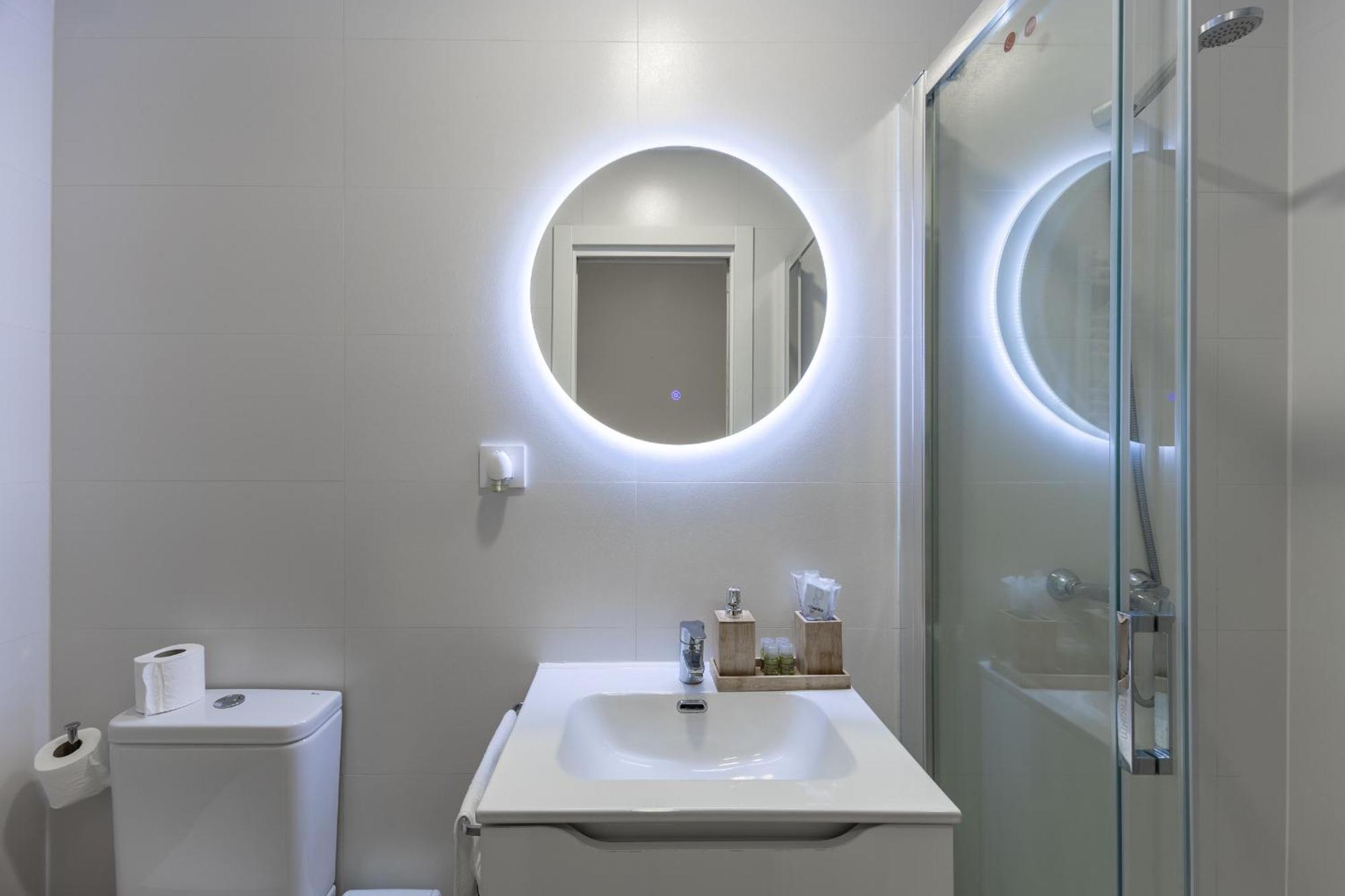 Atocha Apartment Мадрид Экстерьер фото
