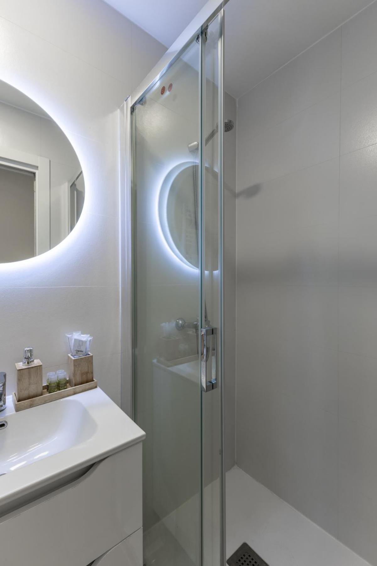 Atocha Apartment Мадрид Экстерьер фото